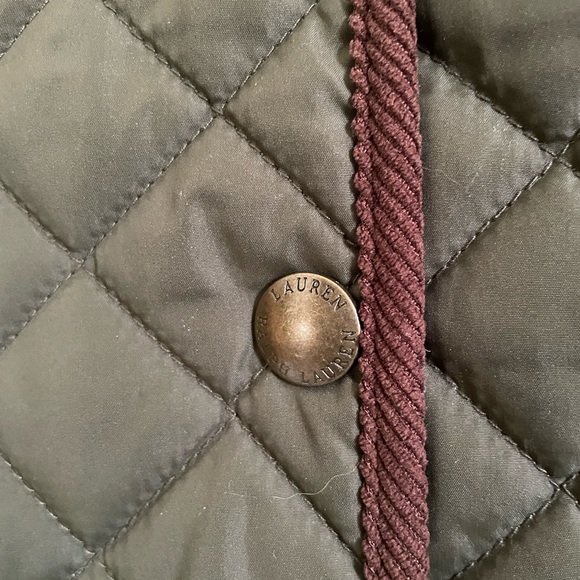 • Ralph Lauren Coat • - Picture 4 of 12